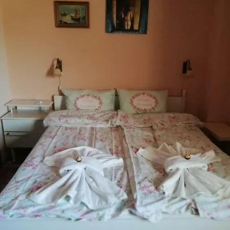 Vila Ambrozia And Relax Family House *