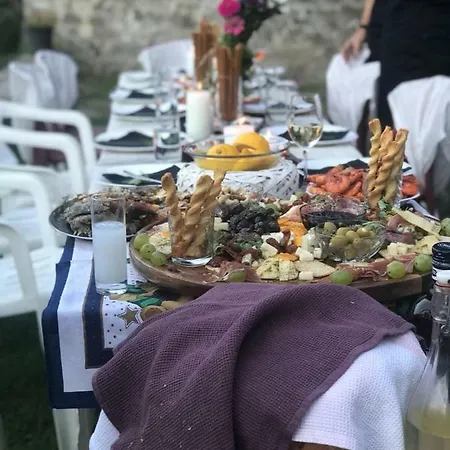 Vila Ambrozia And Relax Family House